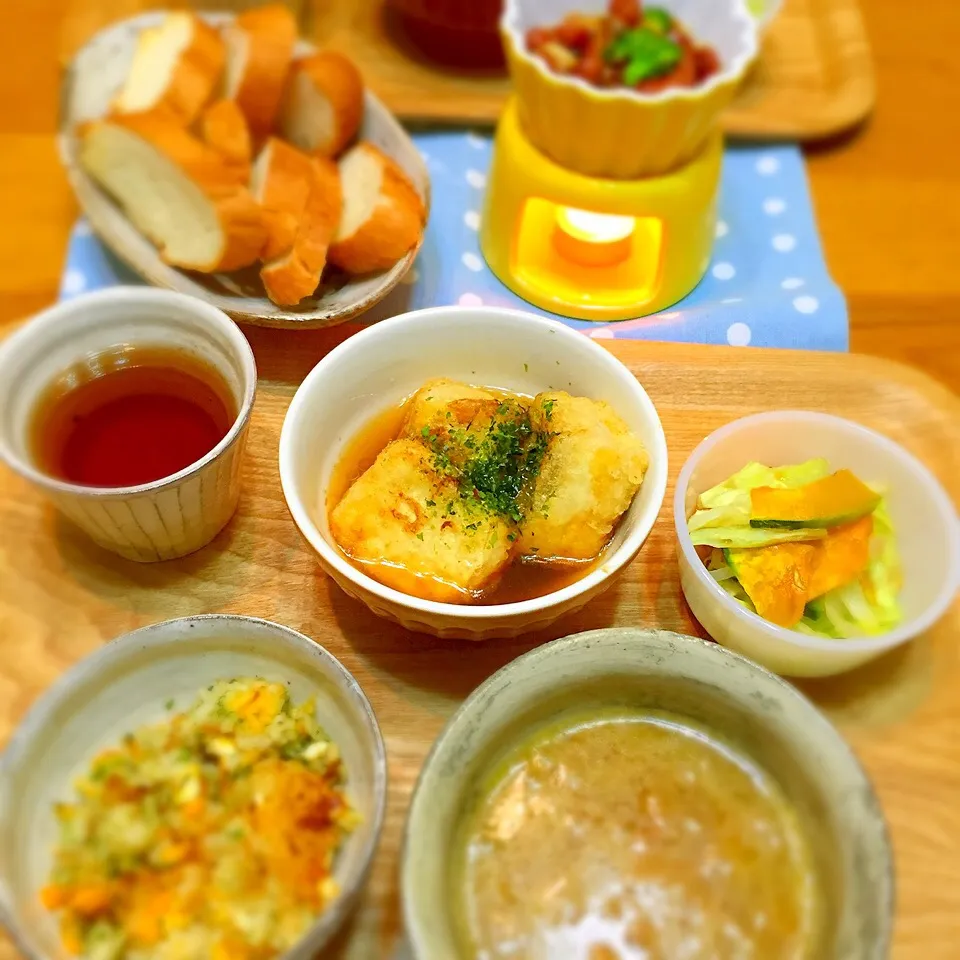 アヒージョ、チャーハン、揚げ出し豆腐、オニオンスープ、、、まとまりのない晩御飯( ºωº ;)|ゆか☆さん