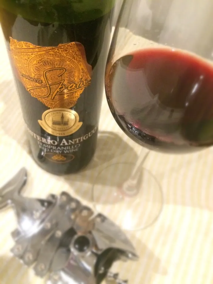 KALDIで買ったスペインワイン🍷|acoさん