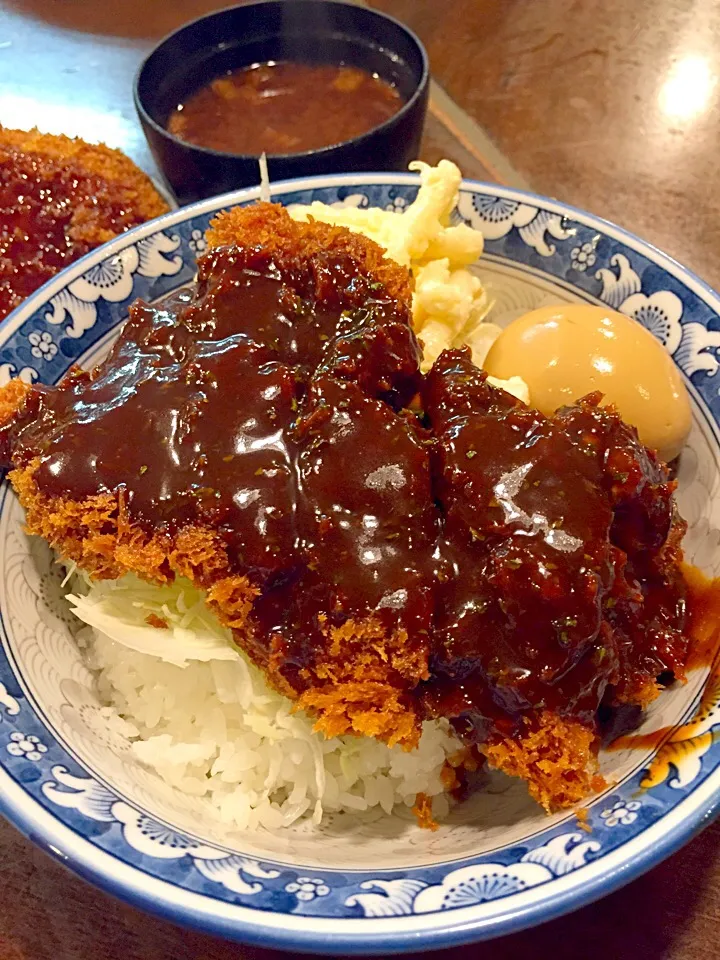 期間限定 チキンデミカツ丼|流線形さん