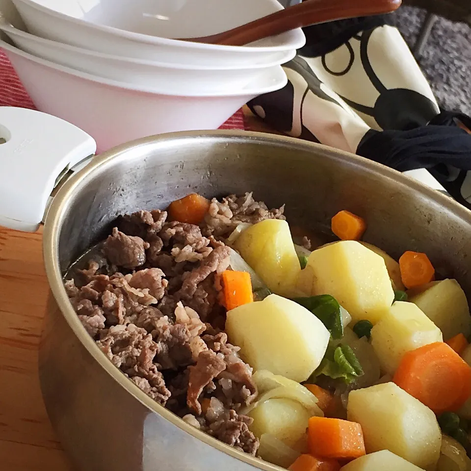 レイさんの料理 塩肉じゃが|麻紀子さん