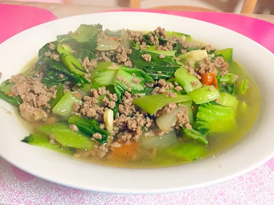 chingensai con carne also known as "pechay con carne" is one of filipino dishes my family loves😍|HuRt Saradponさん