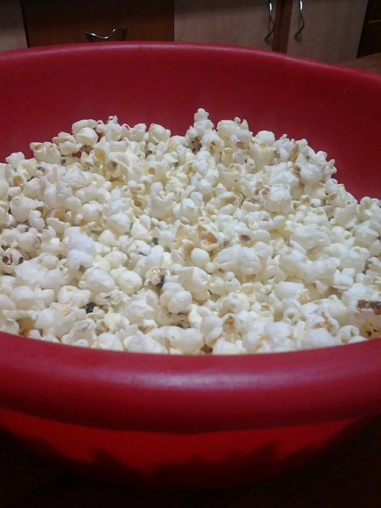 Pop corn and movie time...|Laurentiu Iulian Popaさん