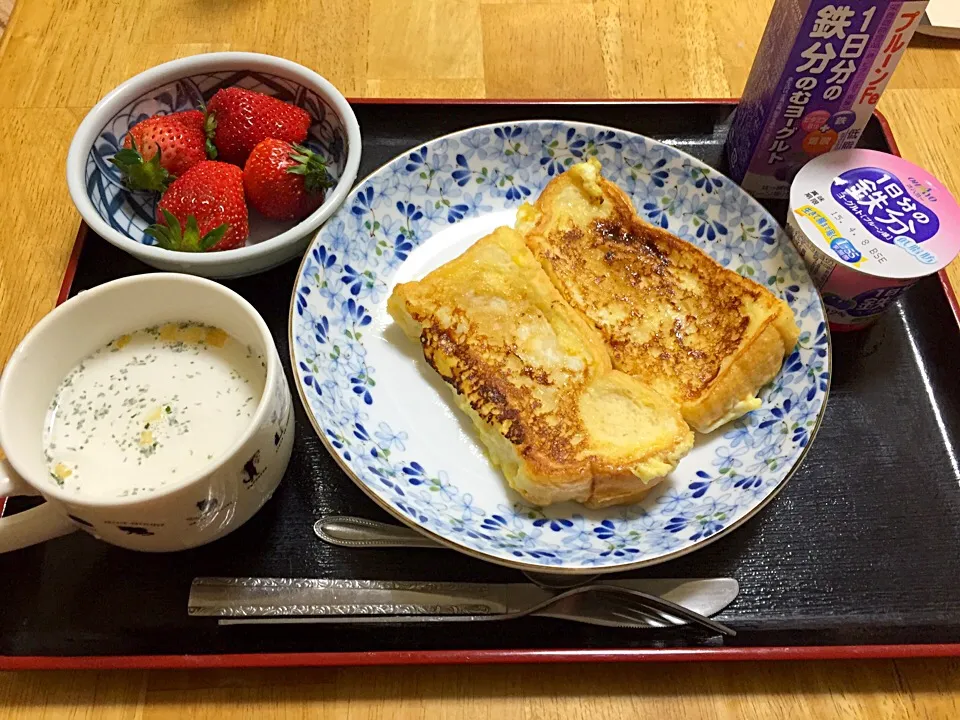 Snapdishの料理写真:フレンチトースト朝食|まゆめろさん