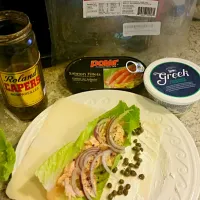 salmon cream cheese caper wrap|Bonni Smileyさん