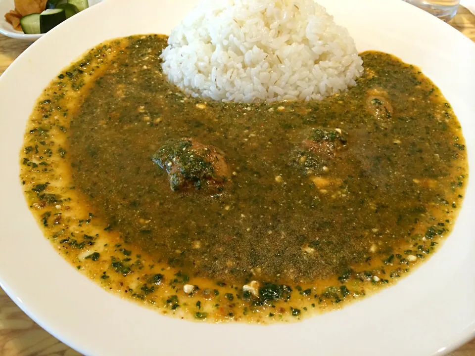 日本ほうれん草とカッテージチーズ、骨付きチキンカレー|マユマユさん