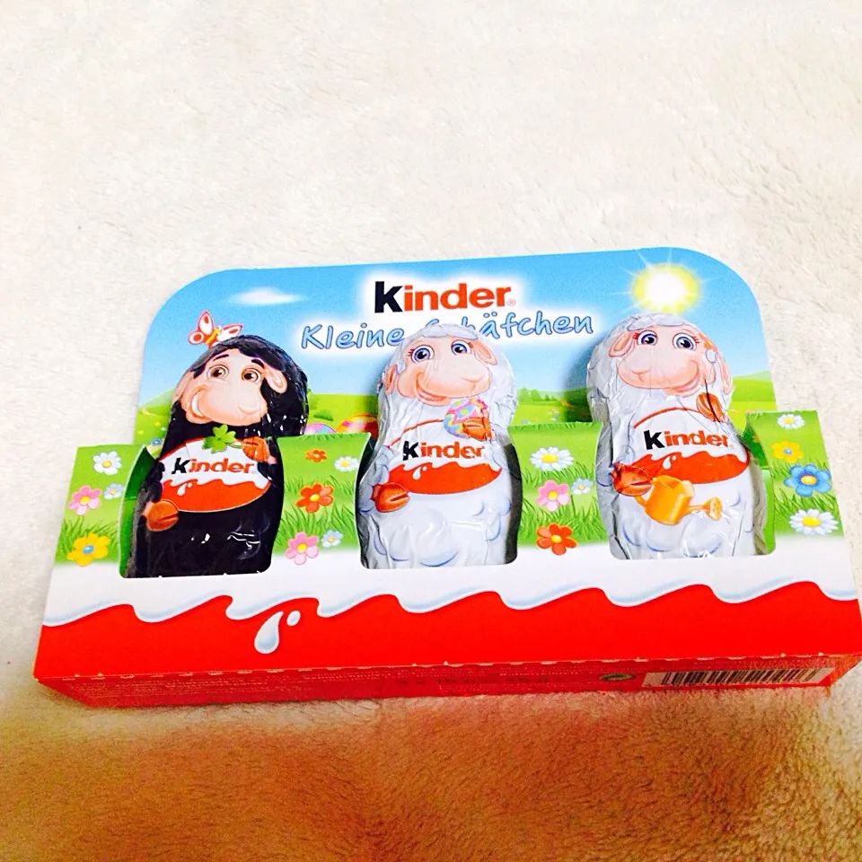 From Germany.. Chocolate.. April 1/2015 received. Just unbox April2/2015. Tyvm Sandra|Deana/Akinaさん