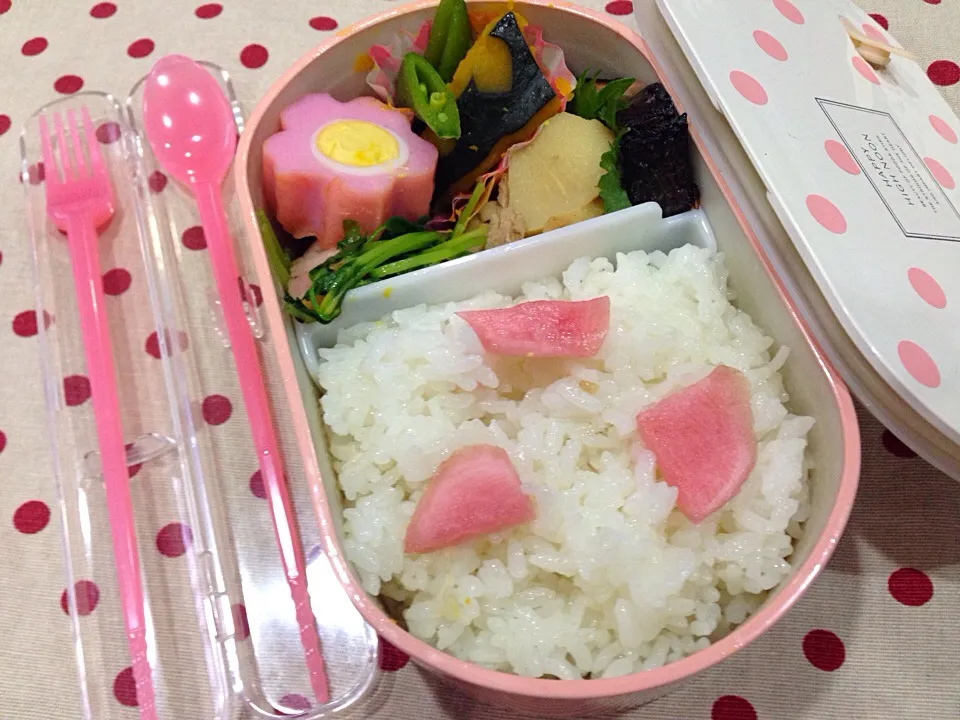 Snapdishの料理写真:4月3日 New Lunch Box   No.400|sakuramochiさん