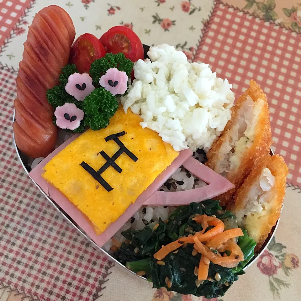 花よりビールな花見弁当🍱|＊ゆみしぼり＊さん