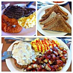 Snapdishの料理写真:My Daughter Honor Roll Breakfast at School 🏫 🌟😊 #Breakfast/Brunch #Meat/Poultry #Bread 😆 😆 😆|Alisha GodsglamGirl Matthewsさん