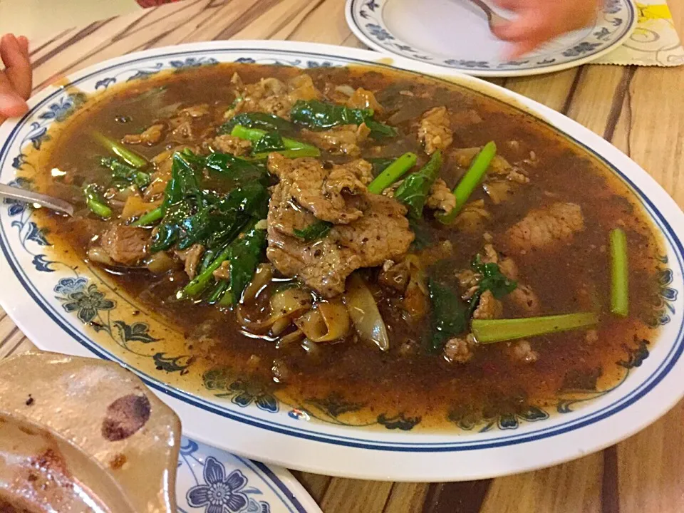 Beef hor fun in black bean sauce|Ong Sor Fernさん