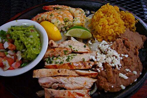 🍅🌽🍅Yesss My Fajita Feast with Family at El Gava Mexican Restaurant 🍅🌽🍅 #Dinner #Seafood #Chicken #Rice #Mexican cuisine 🍅🌽🍅|Alisha GodsglamGirl Matthewsさん