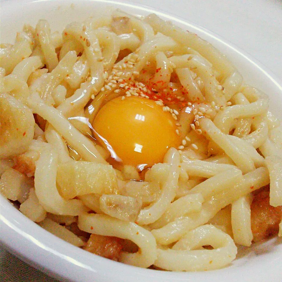 Snapdishの料理写真:レンコンとちくわのピリから味噌焼きうどん|ユウミさん