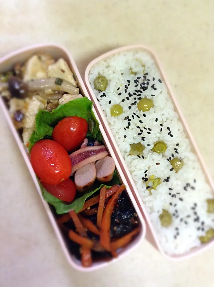 Today's lunch box. greenpeas rice🌸|hoppycowさん