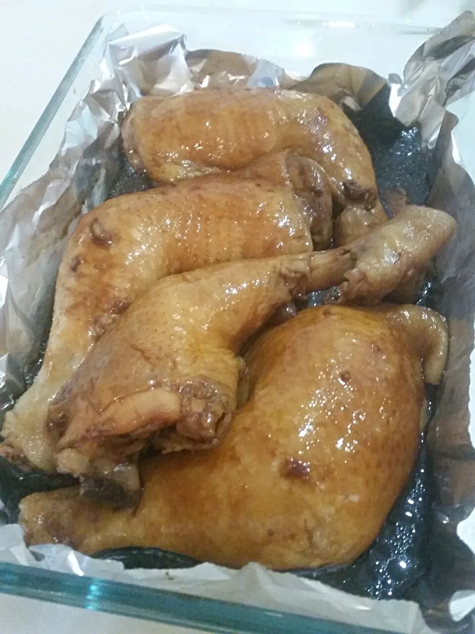 off to the oven you go. roasted chic for the chicken rice|aishahrazakさん