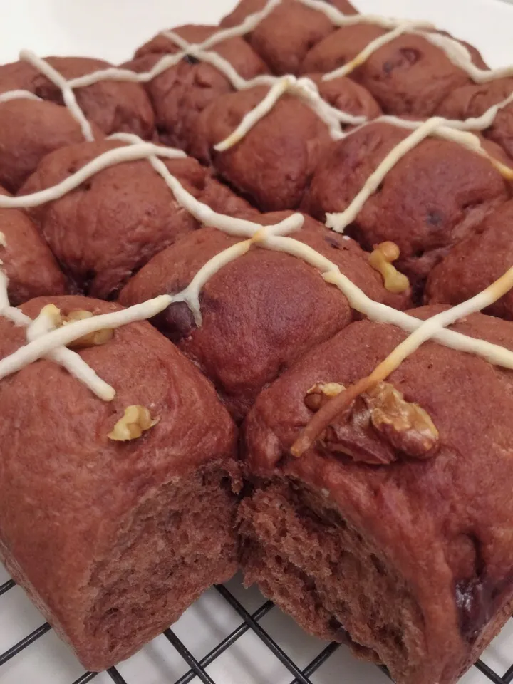 Double chocolate hot cross buns|12Dragonさん