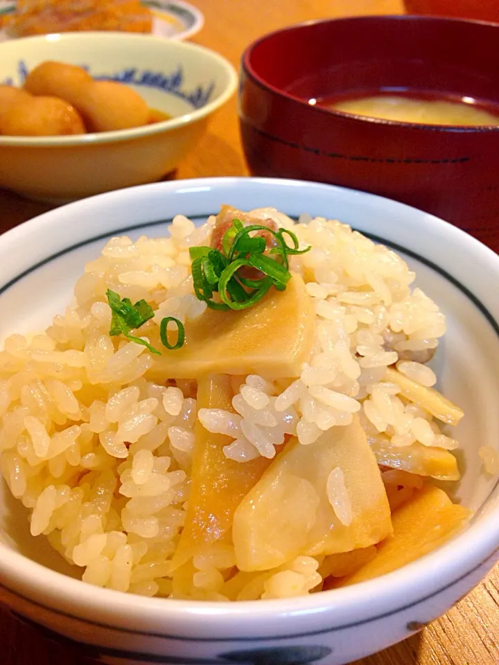 新筍の炊き込みご飯|まつださんさん