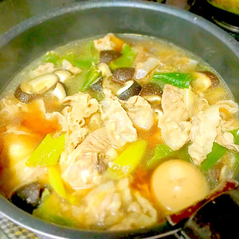 骨つき鶏肉と豚肉をネギと椎茸でコトコト煮た汁のつけうどん|ゆうさん