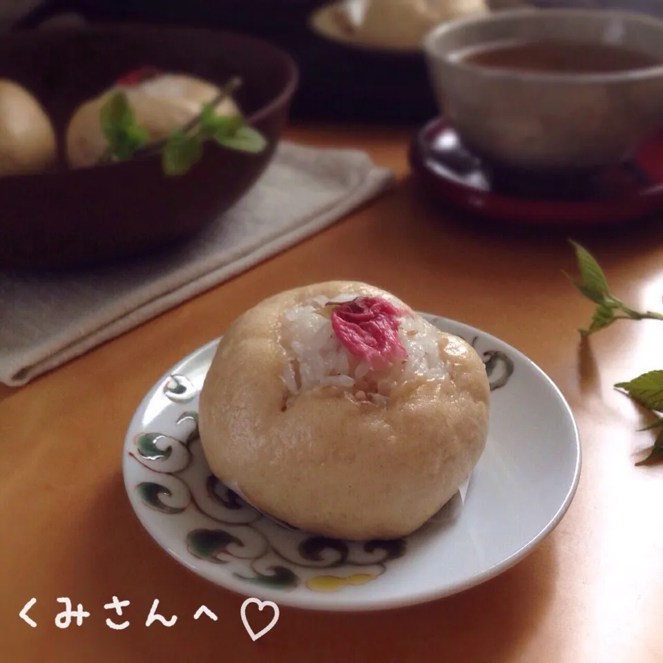 くみさんの赤飯まんじゅうを桜おこわで。|まちまちこさん