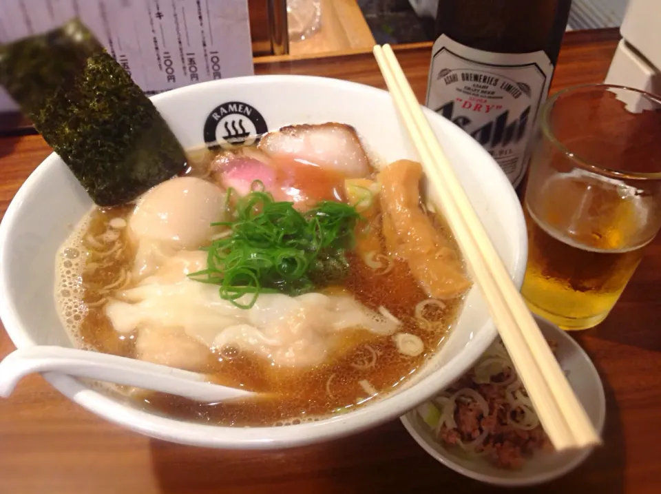 ラーメンGOTTSU新作メニュー「味玉ワンタン煮干ソバ」🍜😋|アライさんさん