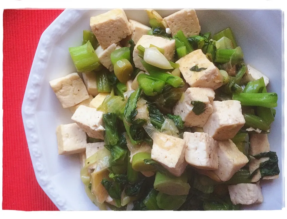 青菜豆腐 cooked tofu wth vegetables 🍚|CatzeMDさん