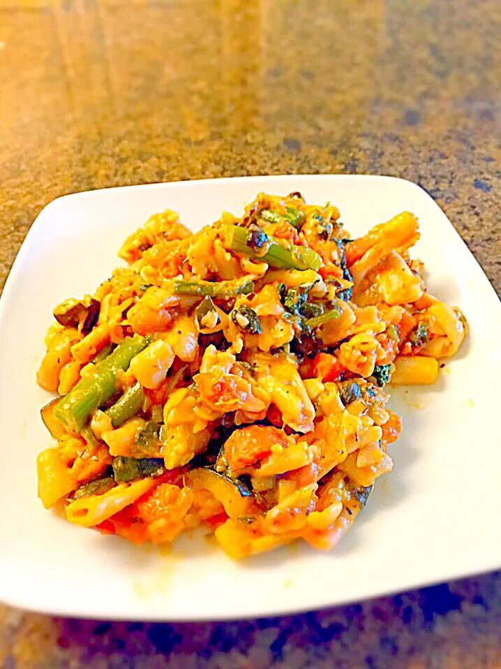 Lunch...
Ratatouille Vegetable Pasta with Portobello Mushroom... Yum!|Noeline Venturaさん