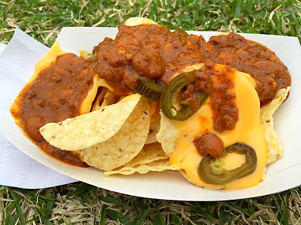 Nachos w/ Meat/Cheese/Jalapeños|T. Wonderさん