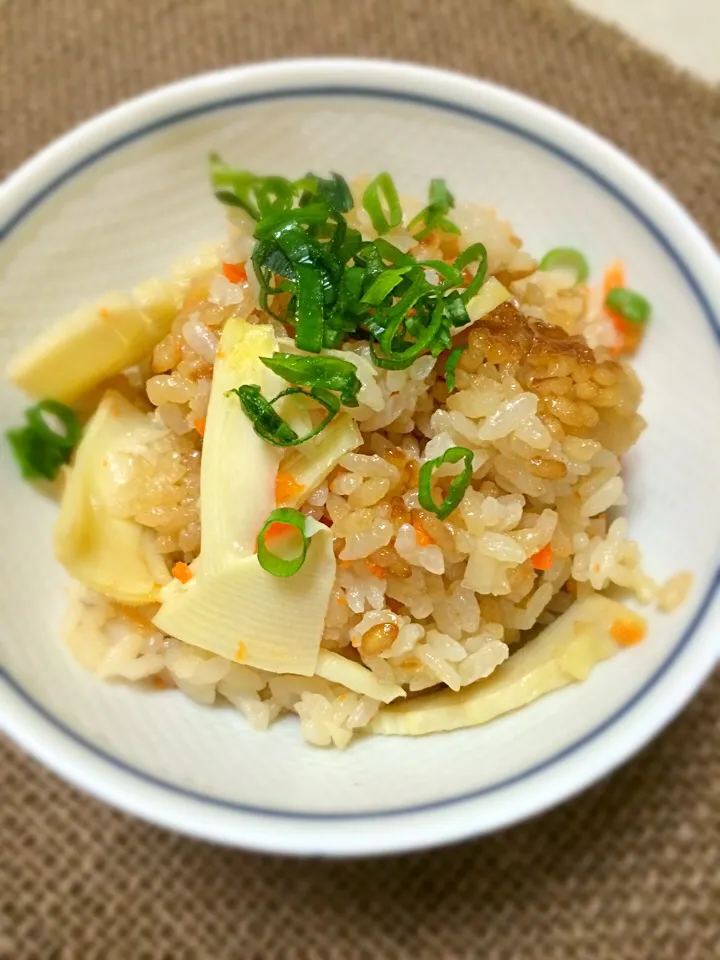 Snapdishの料理写真:旬が来たなぁ～♡たけのこご飯♬|まぁちゃんさん