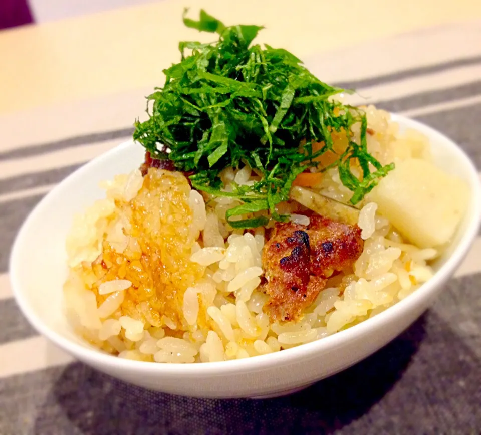 サンマ蒲焼缶の釜めし|喰いしんぼう豚さん