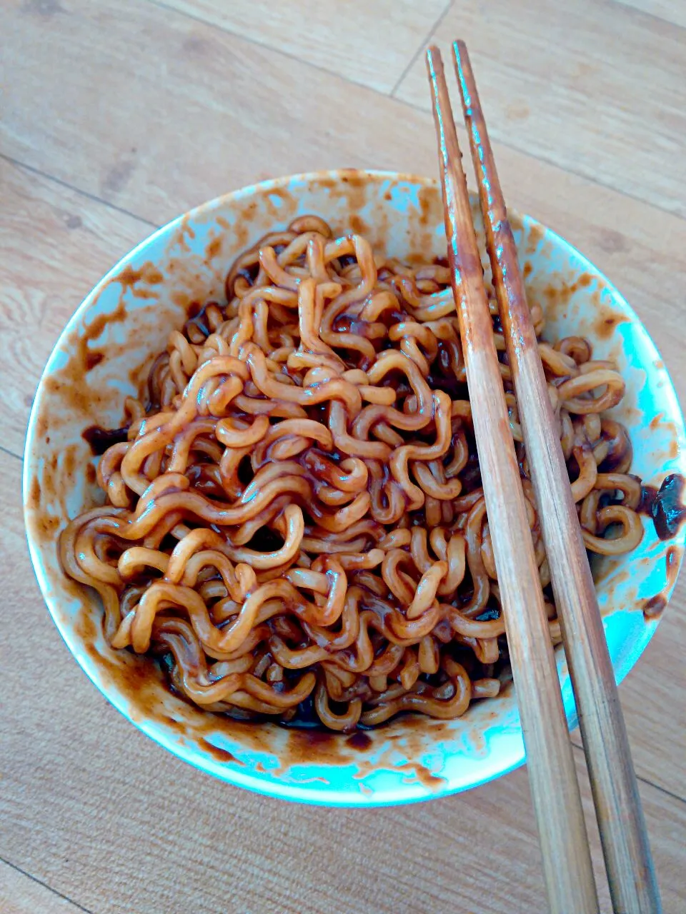 Black Bean Noodles.
Looks scary, but tastes great!!|MyFoodBlogさん