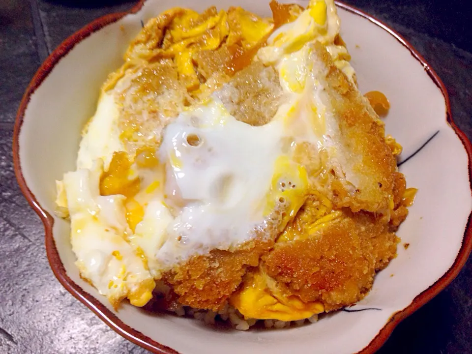 カツ丼|pipioujiさん