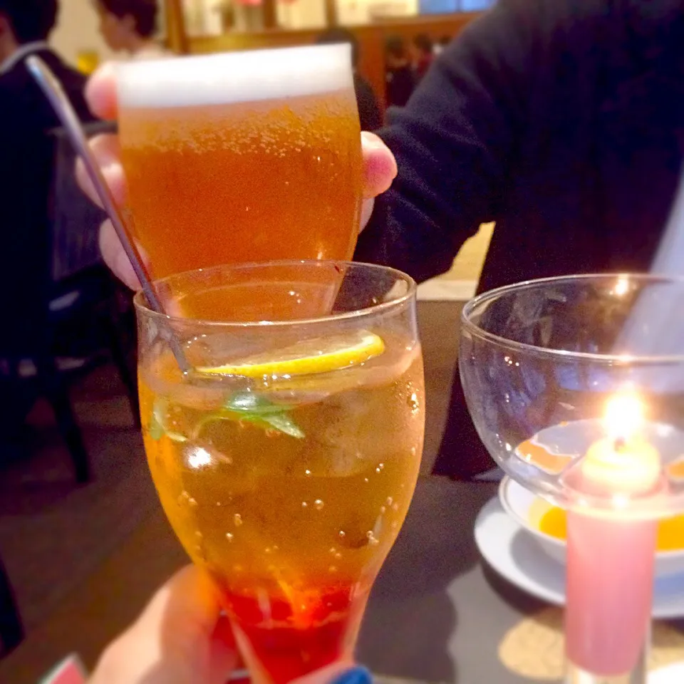 生ビールとシャーリーテンプルで乾杯♡|ヒロリンさん