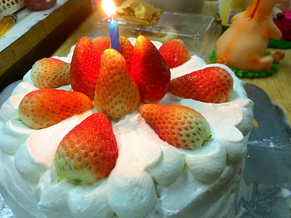 Strawberry fresh cream for mom's birthday!|Anya Sett.さん