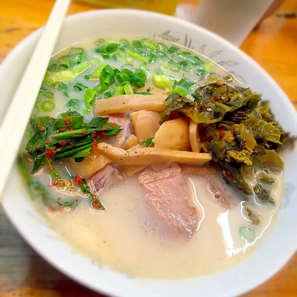 とんこつチャーシュー高菜ラーメン！|shuさん