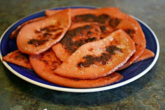 I Cooked Fried Bologna for #Easter #Breakfast/Brunch #Meat/Poultry A Southern Family Tradition #Side dish #Sandwich|Alisha GodsglamGirl Matthewsさん