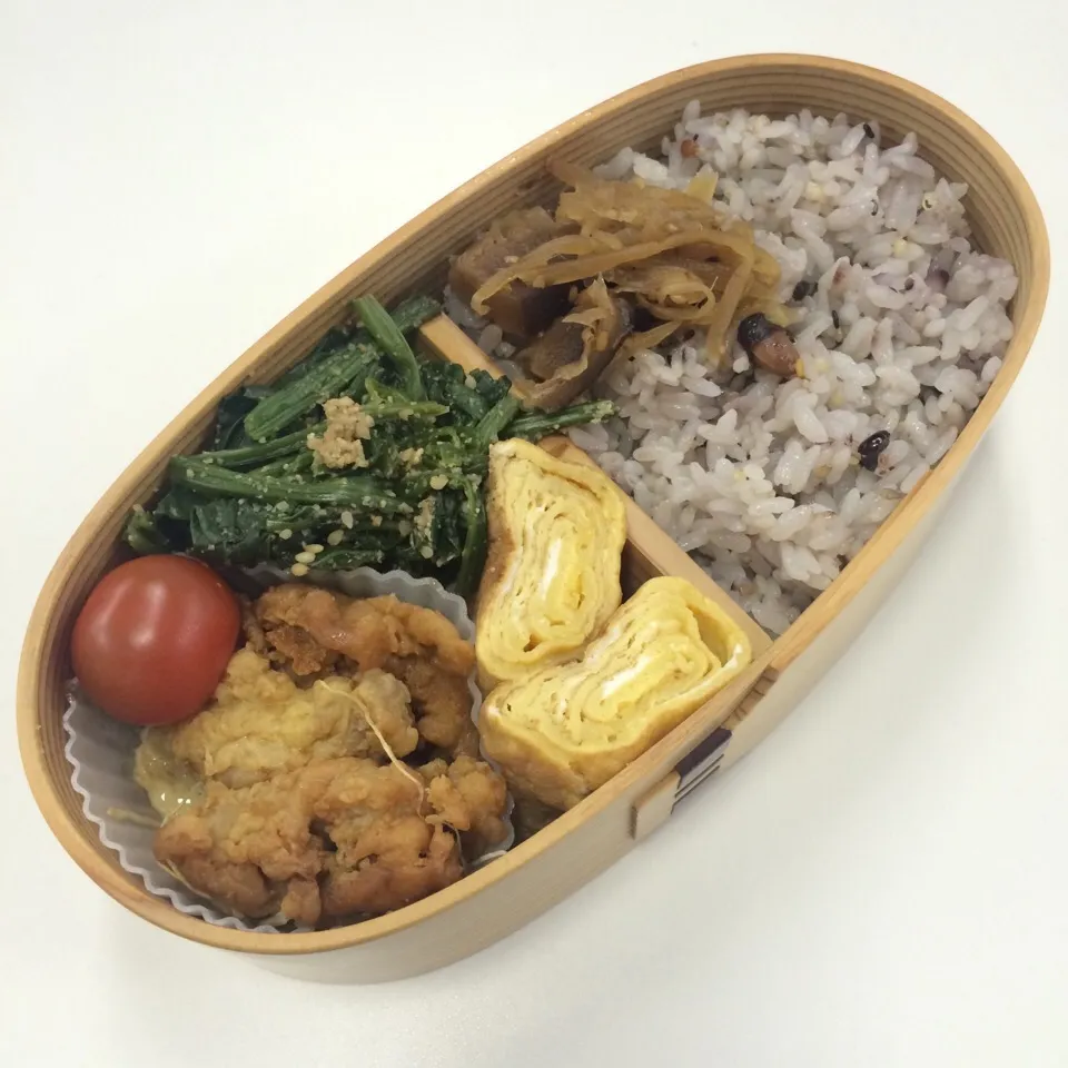 弁当（チキン南蛮、玉子焼き、ほうれん草胡麻和え、プチトマト、生姜佃煮）|SasaMasa213さん