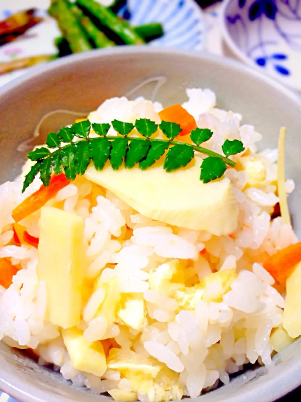 たけのこごはん Rice cooked w bamboo shoots|pinkcamomillaさん