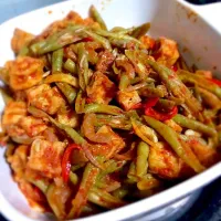 Snapdishの料理写真:Sambal Goreng|FuzzY LiNaさん