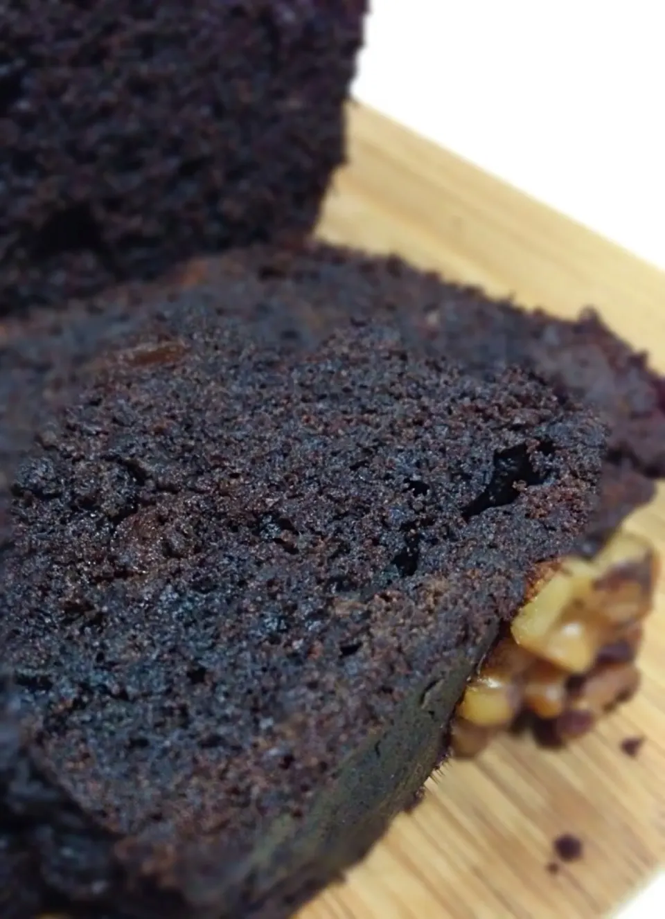 Very dark - Double chocolate banana bread with chocolate chunks|coxiella24さん