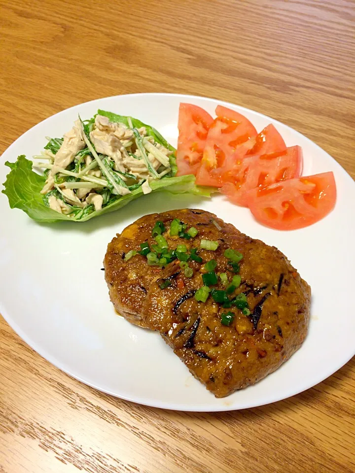 水菜とささみのわさびマヨネーズ和え&ひじき入り照り焼きハンバーグ|ほぶまりさん