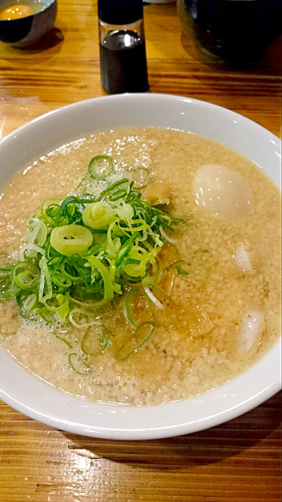 ラーメン 味玉入り|めぐまげさん