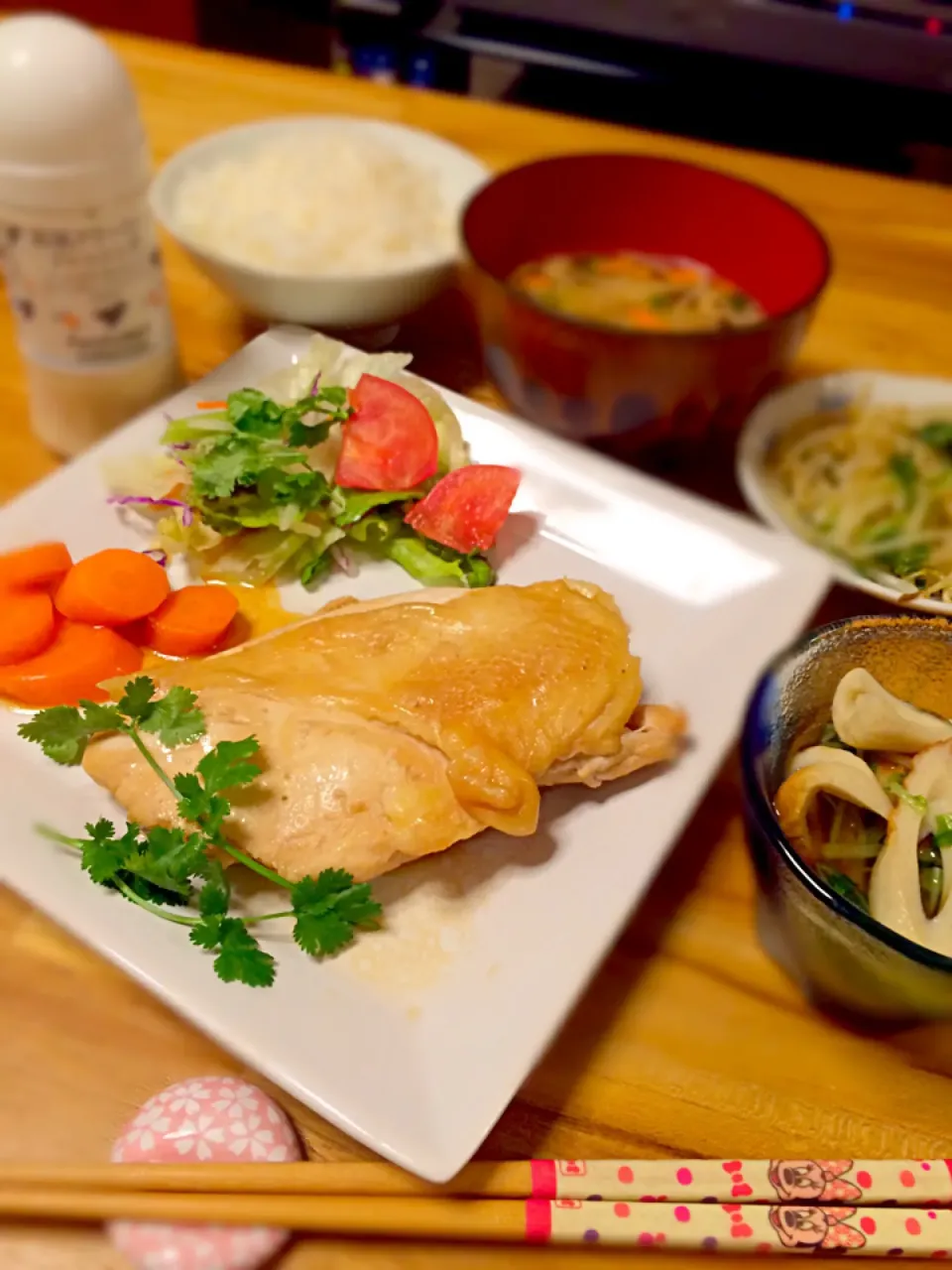 鶏の照り焼きと、ちくわと水菜の煮浸し|うーろんさん