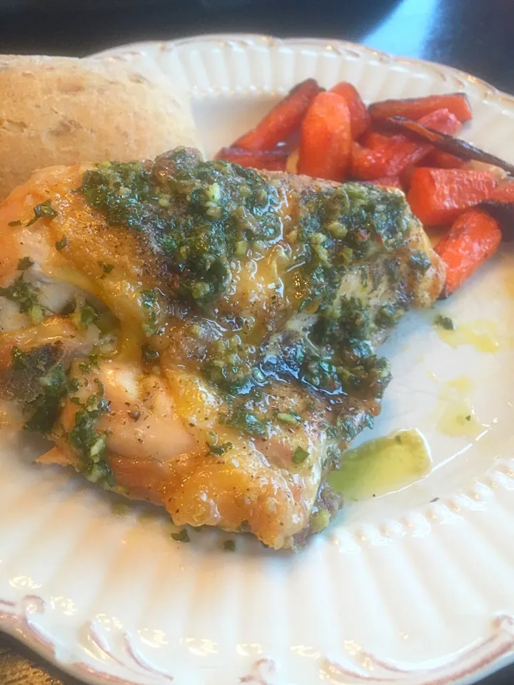 Roast Chicken with Parsley Sauce|K Goodnessさん