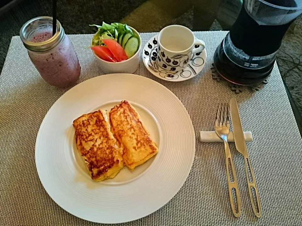 昨夜テレビで見て 食べたくなり 12時間前に仕込んでおいた フレンチトースト🍞 めちゃめちゃ美味しい～|yokoさん