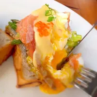 #singapore #wildhoney #Norwegian #morning #eggbenedict #朝ごはん|aya satoさん