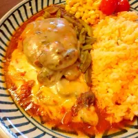 Snapdishの料理写真:スパイシー煮込みハンバーグ|Takahiko Saitoさん