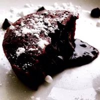 Molten lava 'cake'|Eunice Tanさん