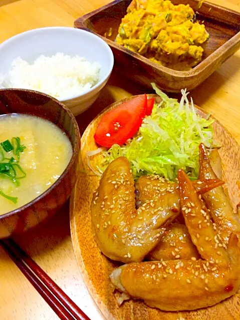 手羽先の甘辛焼きとかぼちゃのサラダ|にゃーちゅさん