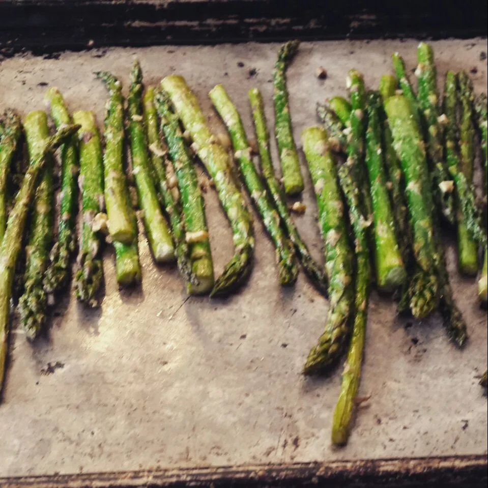 Garlic Roasted Asparagus #BassTaste|BASS.TASTEさん