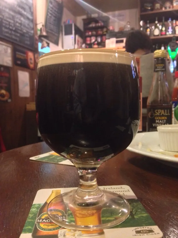 Hopworks Survival 7-Grain Stout|PegaOさん