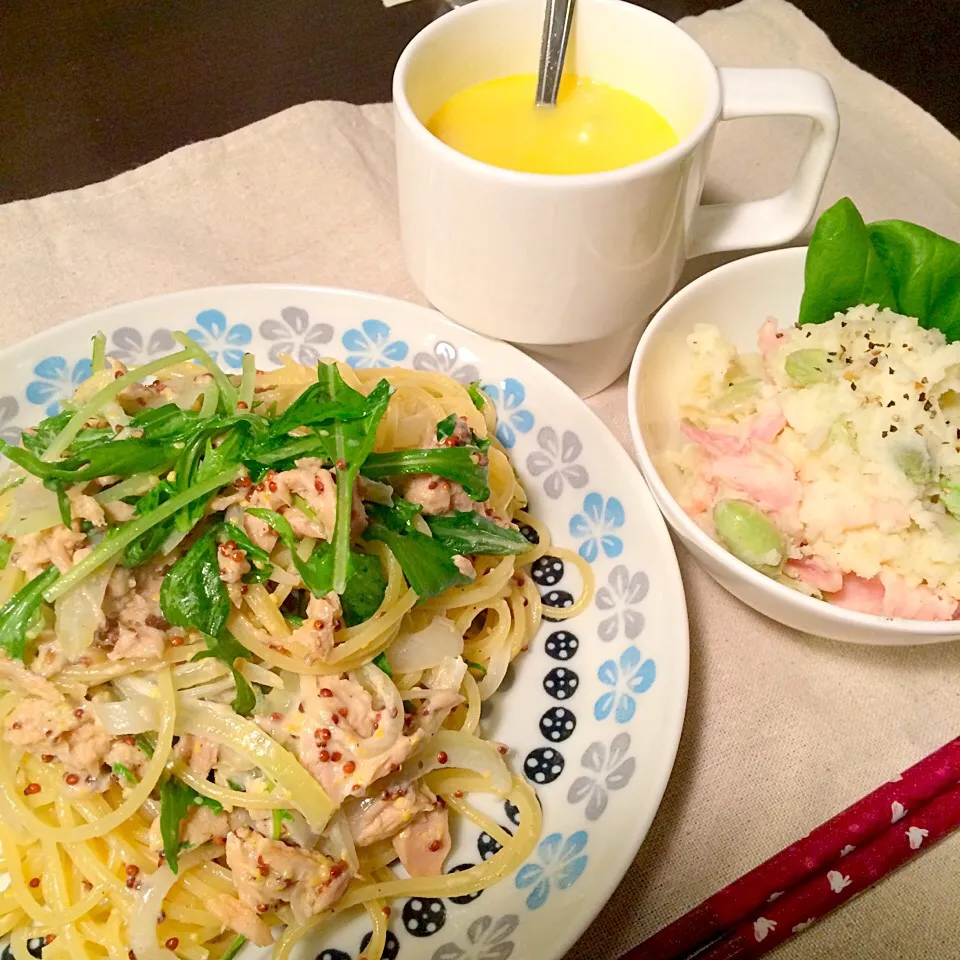 Snapdishの料理写真:水菜とツナのパスタ/枝豆ベーコンポテトサラダ/コーンスープ|ゆきてぃさん